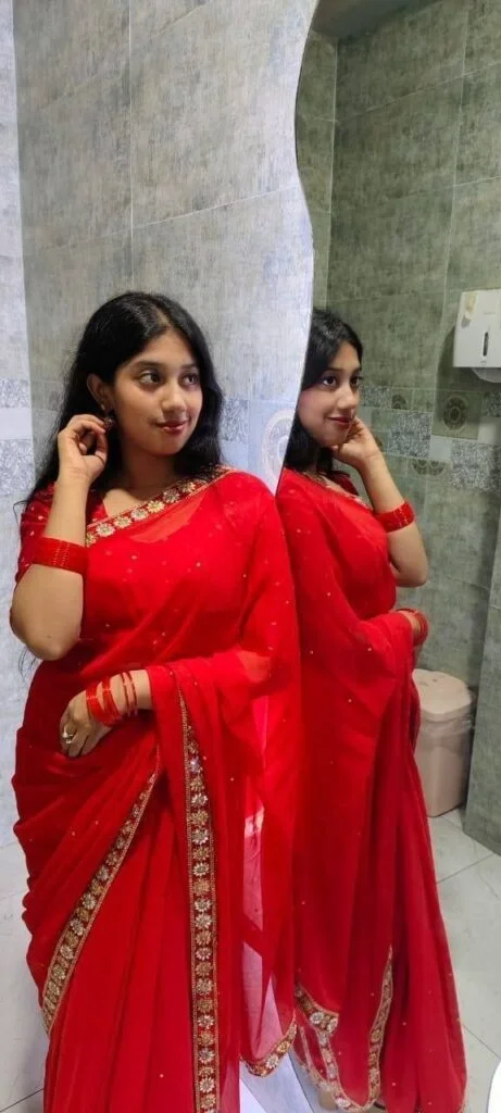 Bengali Gf Showing Boobs