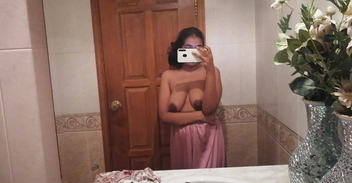 Desi Gf Nude Desi Gf Nude
