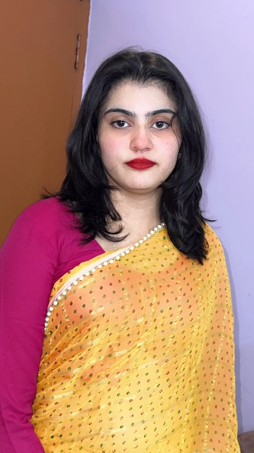 Desi Wife Showing Nudes