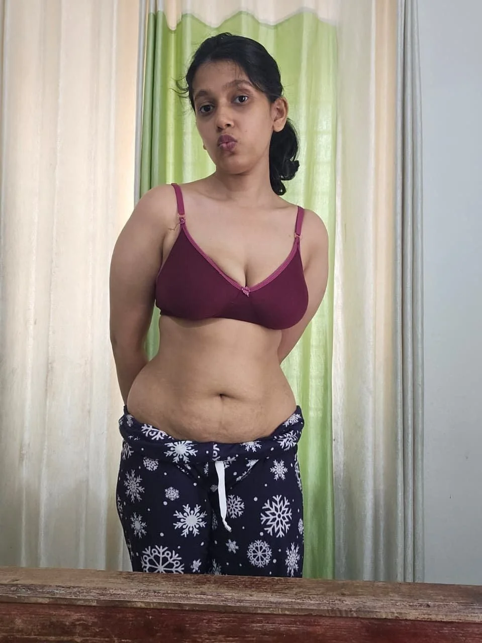 Hijabi Muslim Mallu Wife Nude