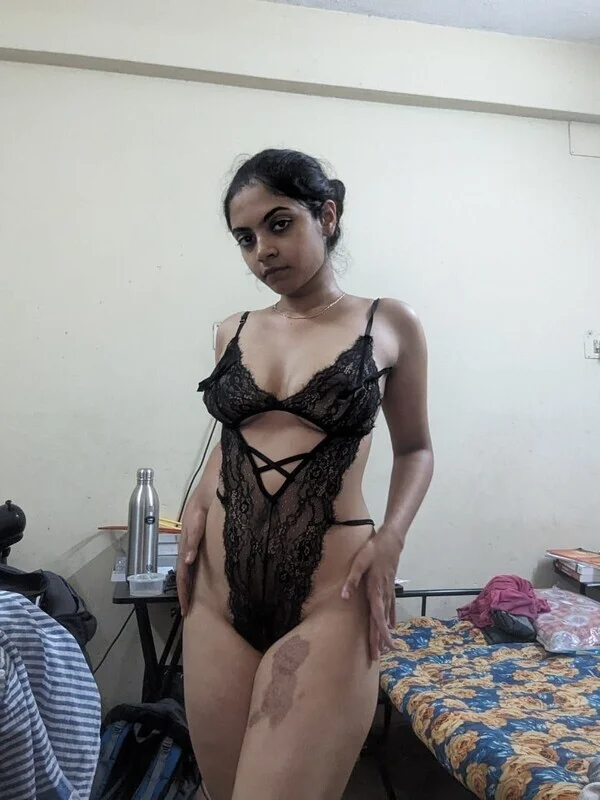 Sexy Indian Horny Girl Sexy Indian Horny Girl